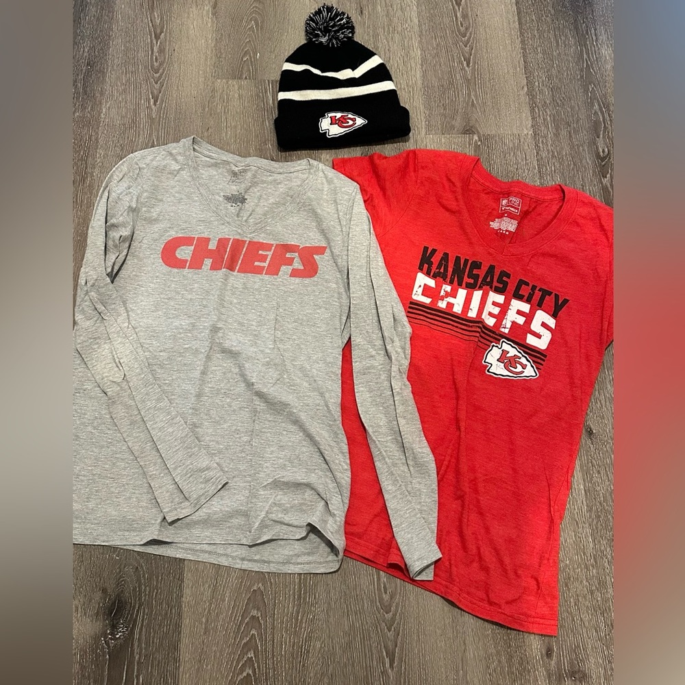 Women’s Kansas City Clothing bundle